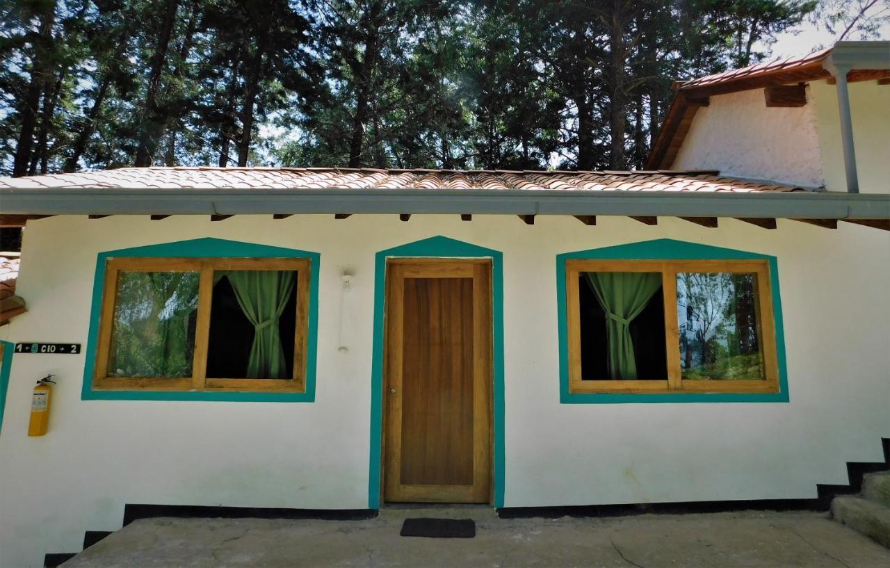 Bacoa Hostel Guatapé Exteriér fotografie