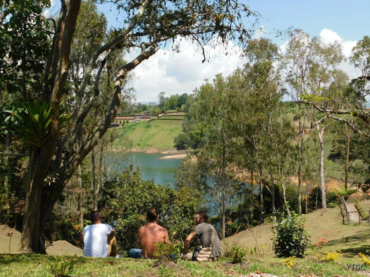 Bacoa Hostel Guatapé Exteriér fotografie