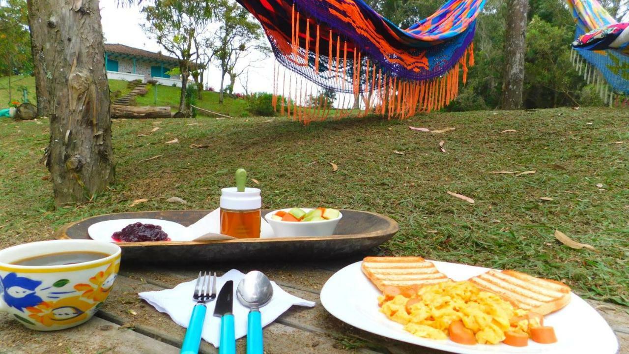 Bacoa Hostel Guatapé Exteriér fotografie